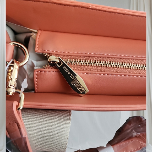 Cavalli Class Coral Haze Tote Bag - Picture 5 of 5